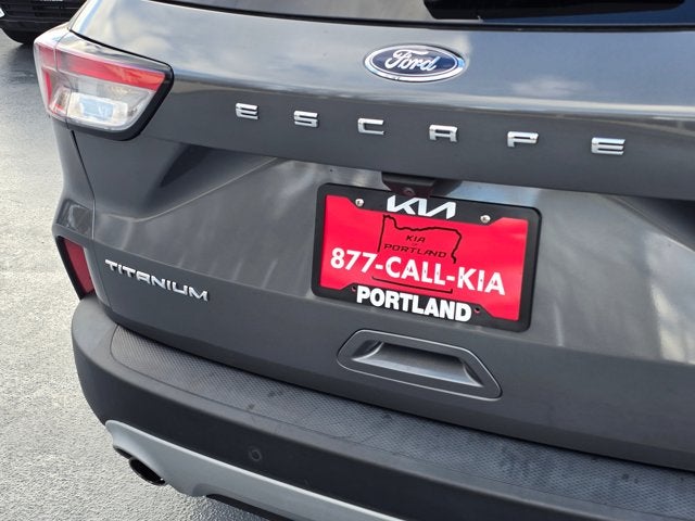 2022 Ford Escape Titanium Hybrid