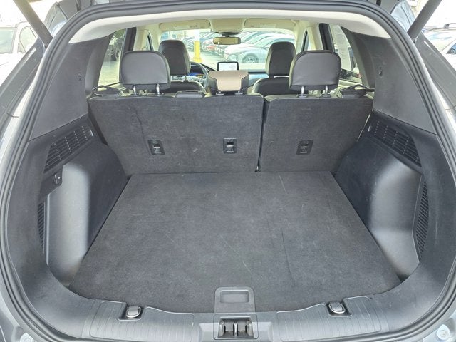 2022 Ford Escape Titanium Hybrid