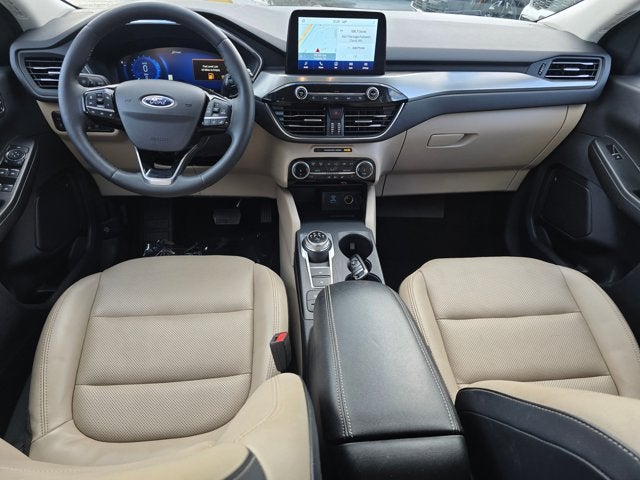 2022 Ford Escape Titanium Hybrid