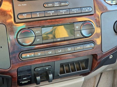 2008 Ford Super Duty F-350 SRW Lariat