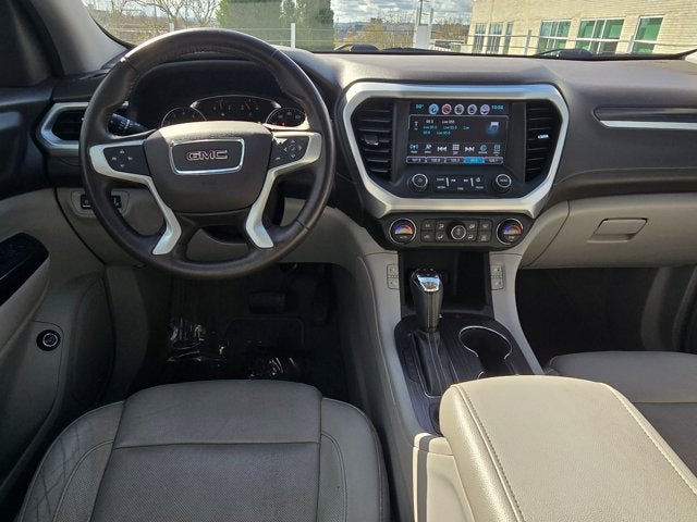 2017 GMC Acadia SLT