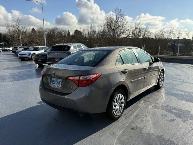 2017 Toyota Corolla LE
