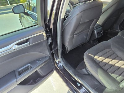 2019 Ford Fusion Hybrid SE