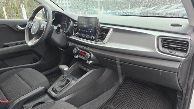 2022 Kia Rio 5-Door S