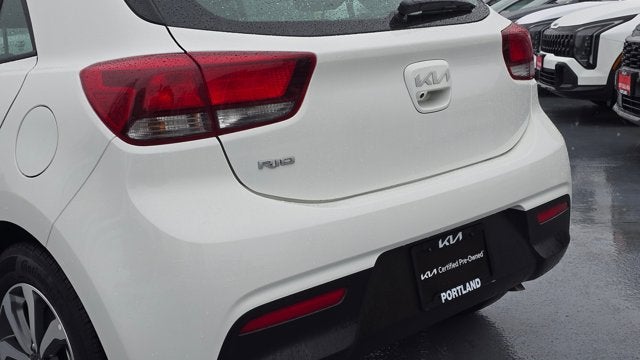 2022 Kia Rio 5-Door S