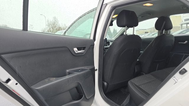 2022 Kia Rio 5-Door S