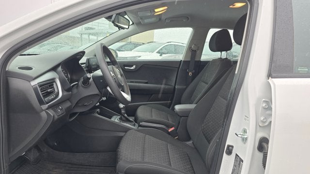 2022 Kia Rio 5-Door S