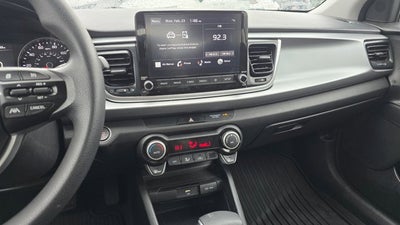 2022 Kia Rio 5-Door S