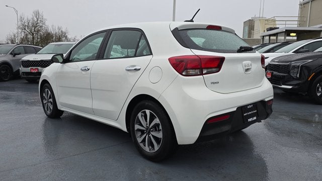 2022 Kia Rio 5-Door S
