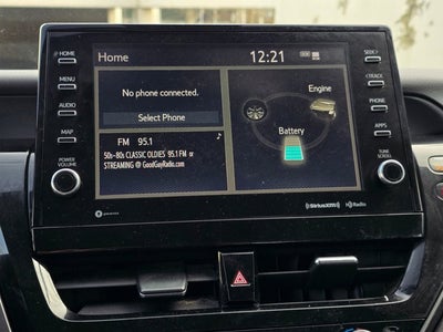 2022 Toyota Camry Hybrid SE