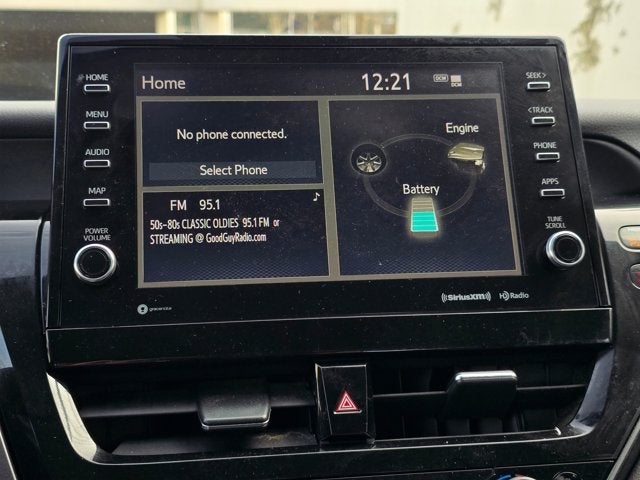 2022 Toyota Camry Hybrid SE