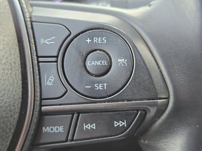 2022 Toyota Camry Hybrid SE