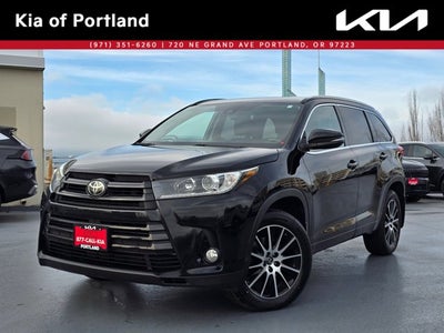 2018 Toyota Highlander SE