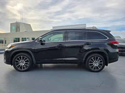2018 Toyota Highlander SE
