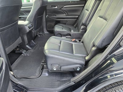 2018 Toyota Highlander SE
