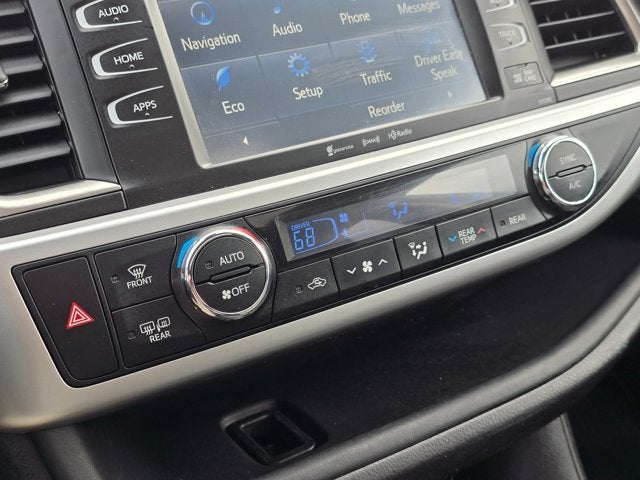 2018 Toyota Highlander SE