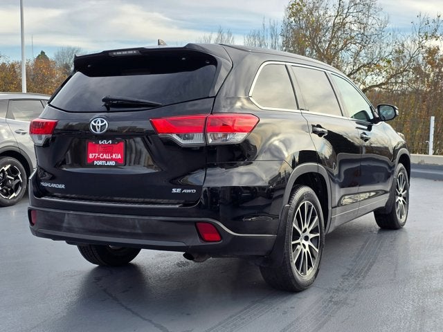 2018 Toyota Highlander SE
