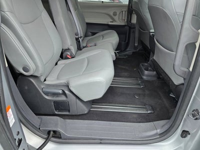 2024 Toyota Sienna XLE