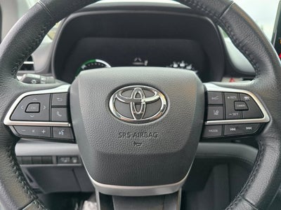 2024 Toyota Sienna XLE