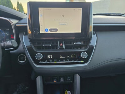 2023 Toyota Corolla Cross XLE