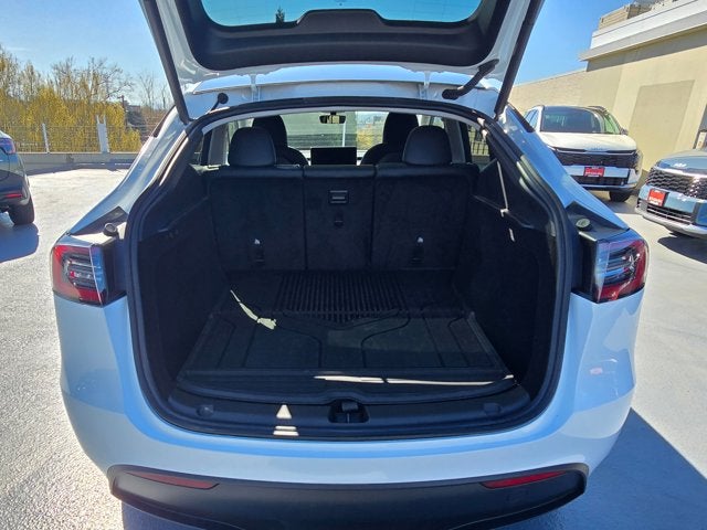 2024 Tesla Model Y Performance