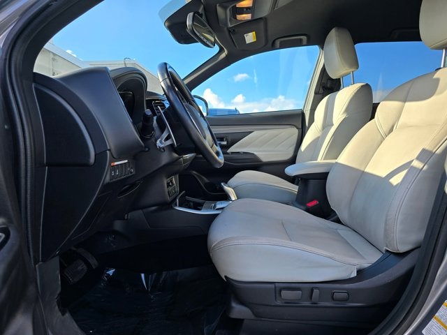 2022 Mitsubishi Outlander PHEV SEL