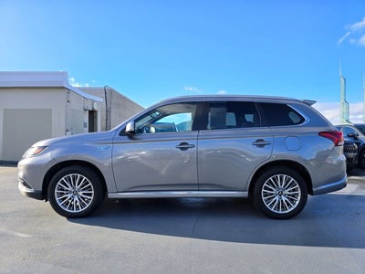 2022 Mitsubishi Outlander PHEV SEL