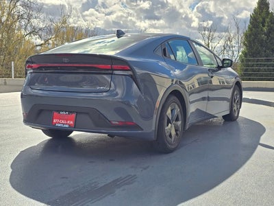 2024 Toyota Prius LE
