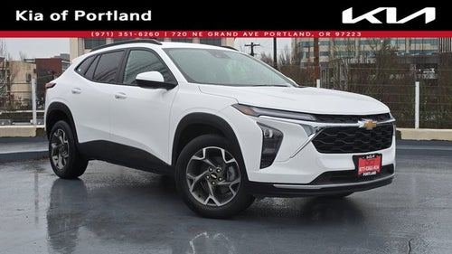 2025 Chevrolet Trax LT