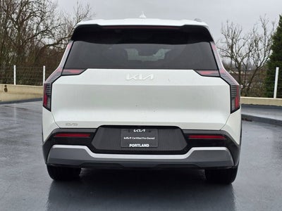2024 Kia EV9 Land