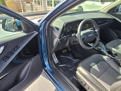 2024 Kia Niro EX Touring