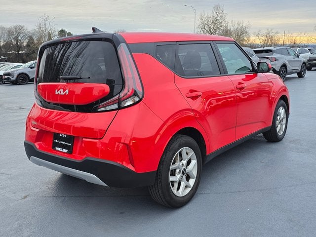 2024 Kia Soul LX