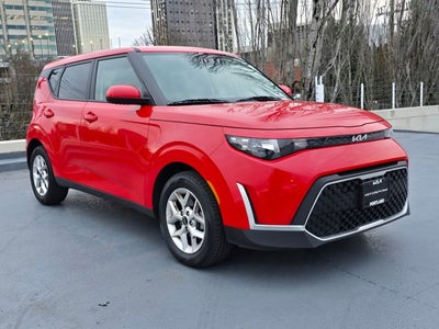 2024 Kia Soul LX