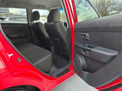 2010 Kia Soul +