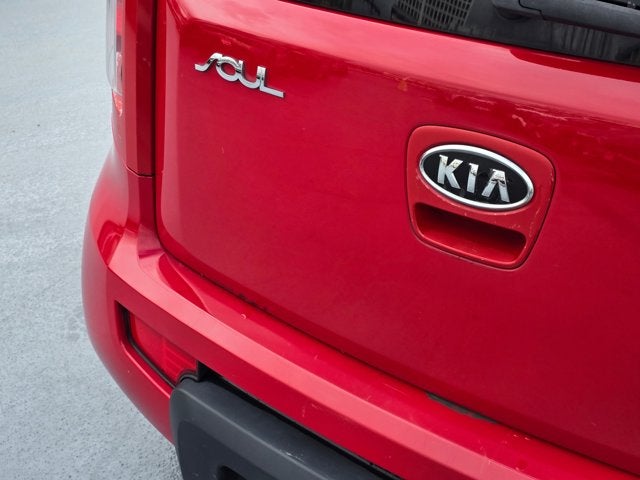 2010 Kia Soul +