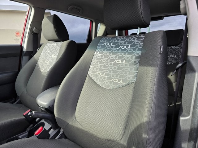 2010 Kia Soul +