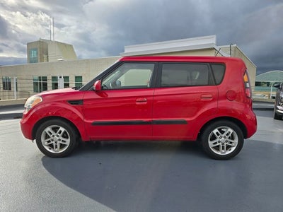 2010 Kia Soul +