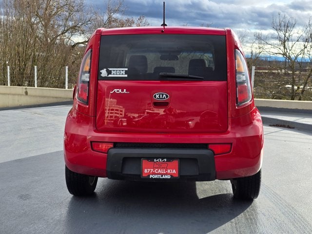 2010 Kia Soul +