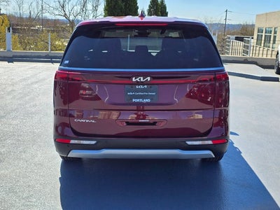 2024 Kia Carnival LX