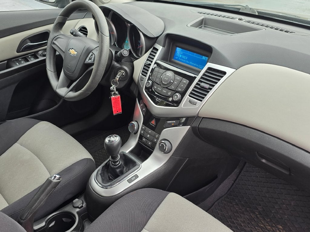 2014 Chevrolet Cruze LS