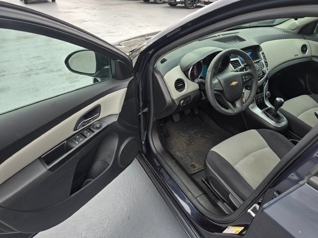 2014 Chevrolet Cruze LS