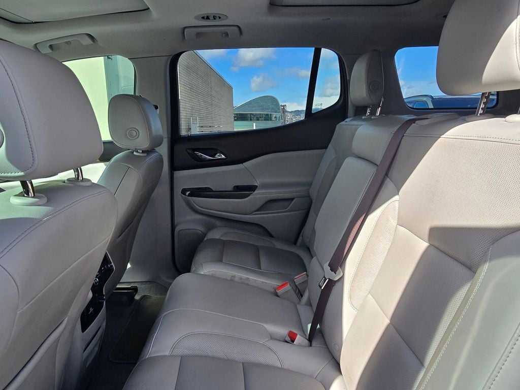 2017 GMC Acadia SLT-1