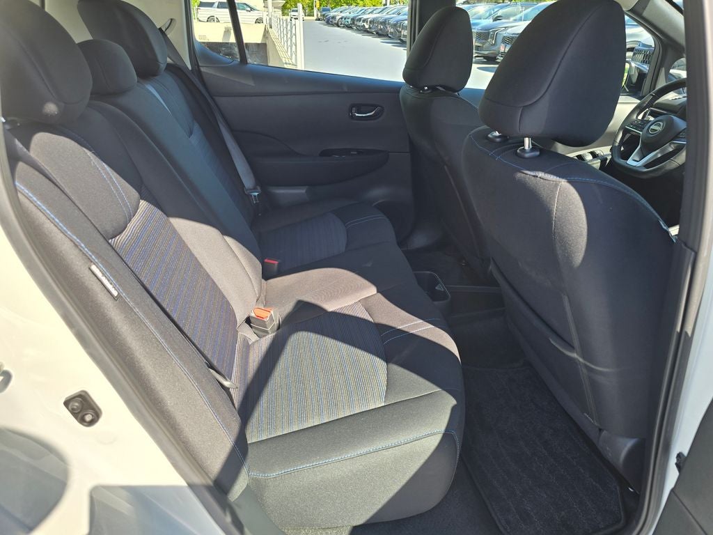 2025 Nissan Leaf SV Plus