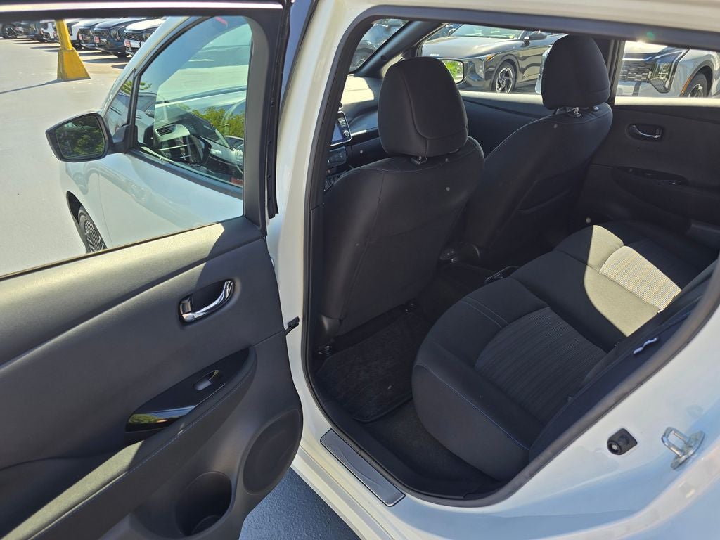 2025 Nissan Leaf SV Plus