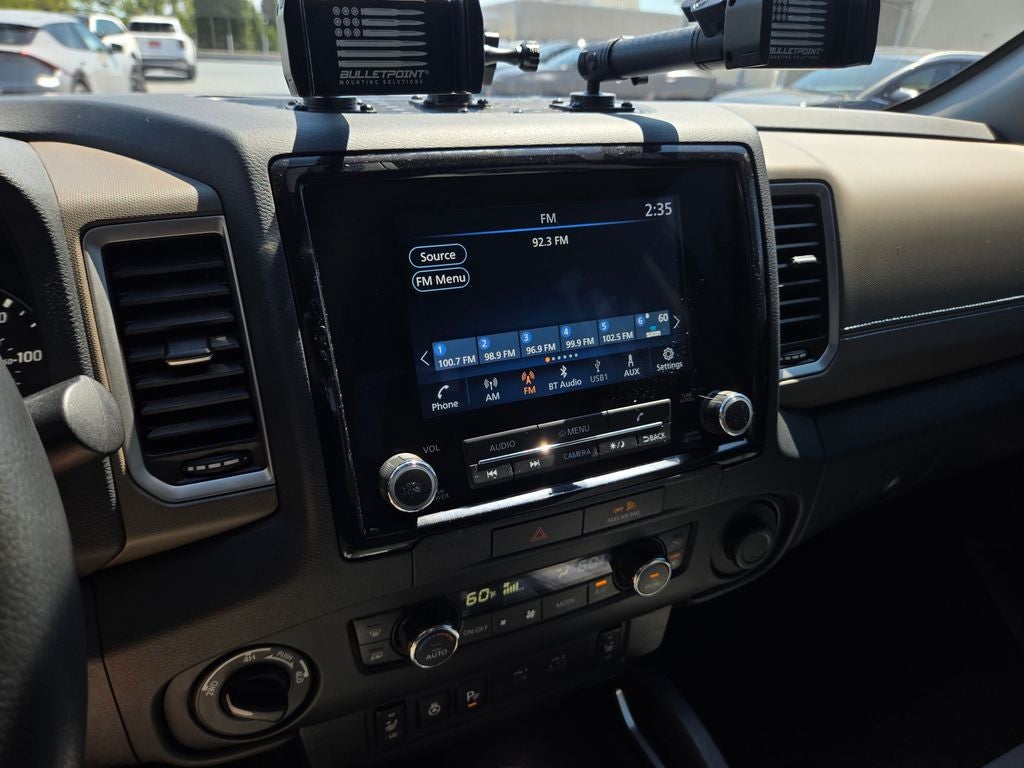 2022 Nissan Frontier SV
