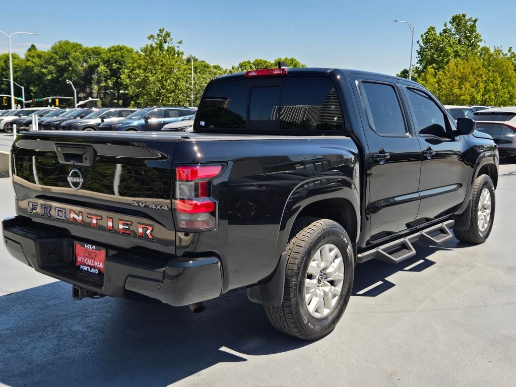 2022 Nissan Frontier SV