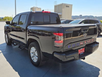 2022 Nissan Frontier SV