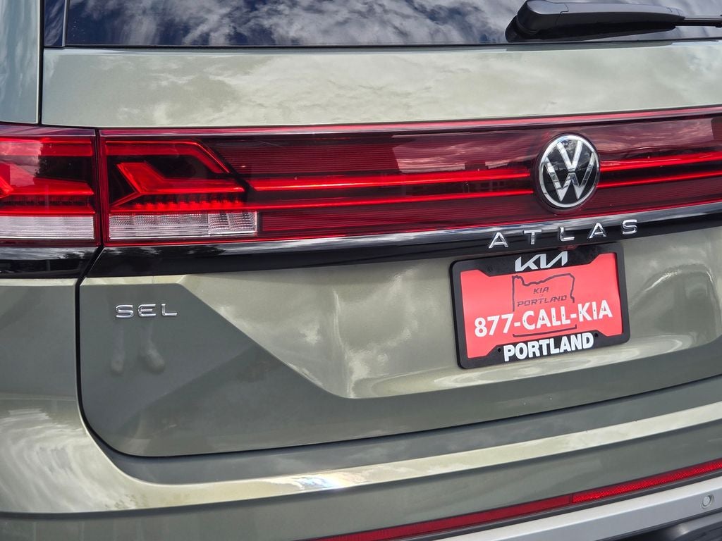 2024 Volkswagen Atlas 2.0T Peak Edition SEL