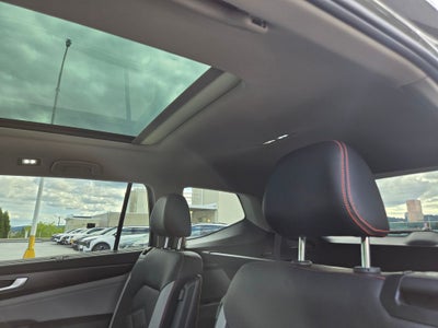 2024 Volkswagen Atlas 2.0T Peak Edition SEL