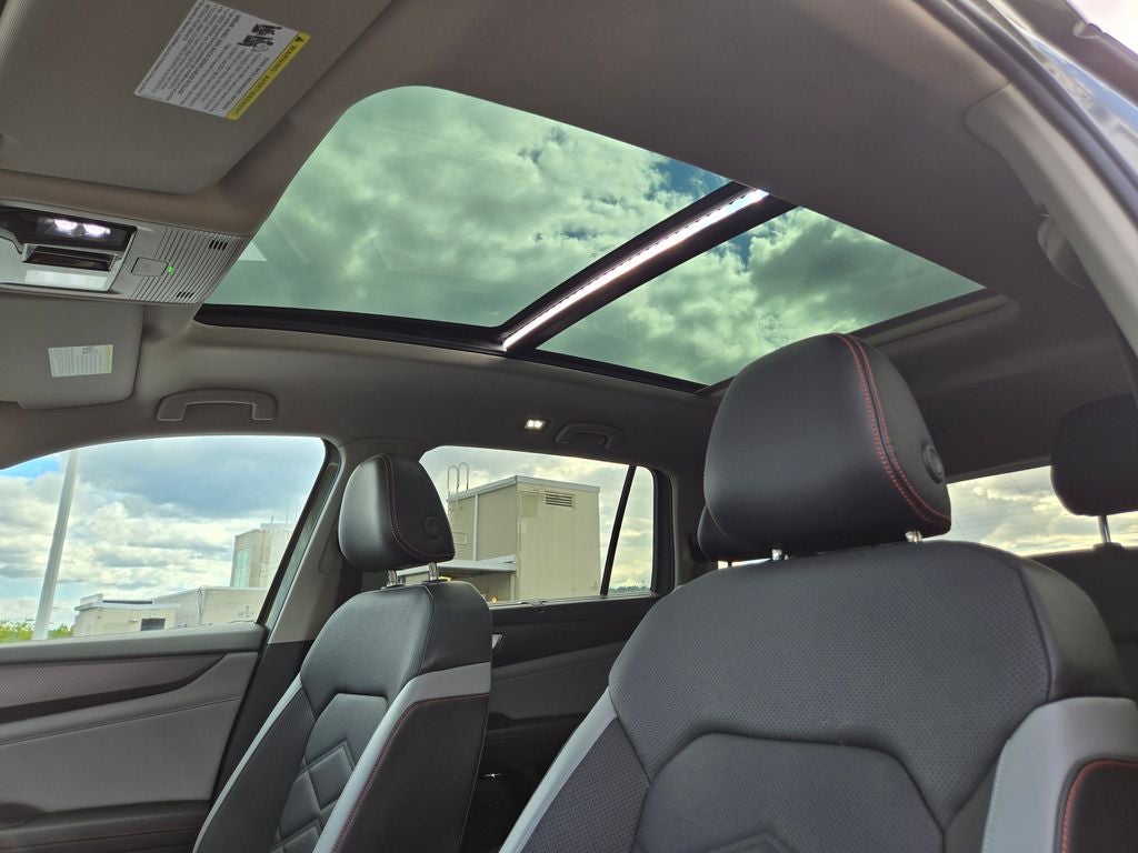 2024 Volkswagen Atlas 2.0T Peak Edition SEL